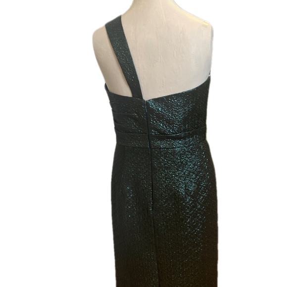 Emerald SPARKLING Green TERANI COUTURE Cocktail Dress - Picture 2 of 6